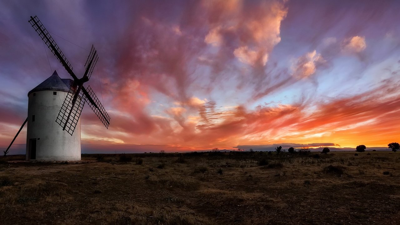 Обои небо, облака, природа, закат, поле, мельница, the sky, clouds, nature, sunset, field, mill разрешение 1920x1100 Загрузить