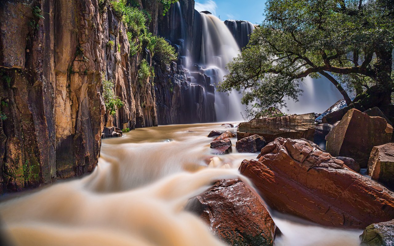 Обои река, мексика, горы, каскад, природа, cascada de la concepcion, акулько, камни, пейзаж, скала, водопад, обрыв, river, mexico, mountains, cascade, nature, aculco, stones, landscape, rock, waterfall, open разрешение 2048x1365 Загрузить