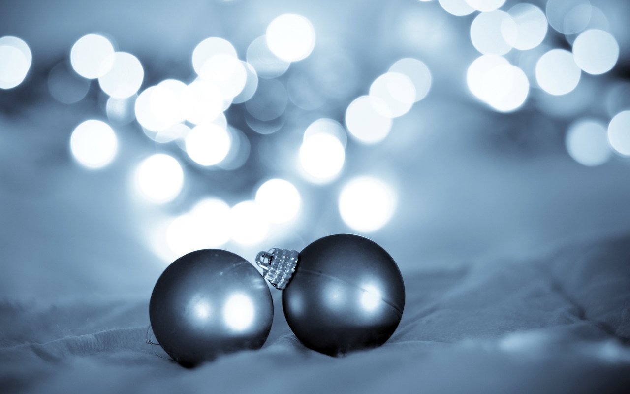 Обои новый год, шары, фон, игрушки, праздник, рождество, новогодние украшения, new year, balls, background, toys, holiday, christmas, christmas decorations разрешение 2048x1295 Загрузить