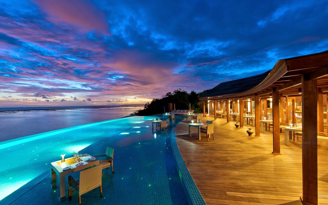 Обои вечер, море, отдых, курорт, тропики, мальдивы, the evening, sea, stay, resort, tropics, the maldives разрешение 2048x1367 Загрузить
