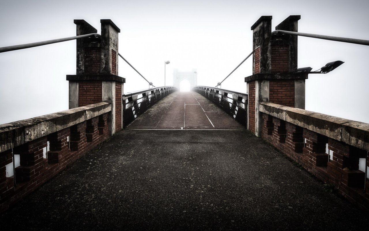 Обои туман, мост, франци, trévoux, fog, bridge, france разрешение 2112x1188 Загрузить