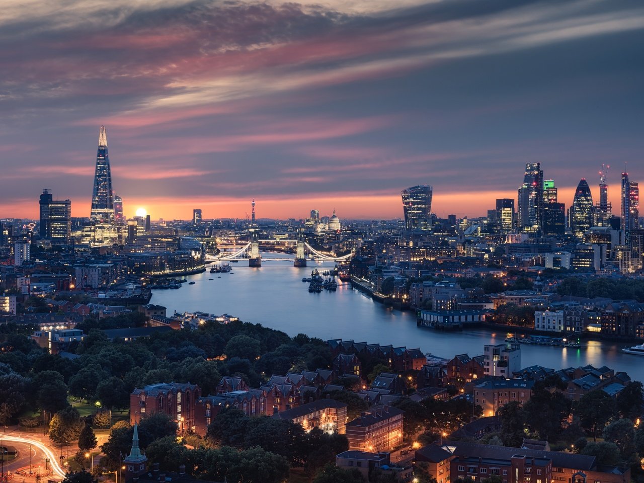 Обои река, закат, лондон, англия, здания, городской пейзаж, river, sunset, london, england, building, the urban landscape разрешение 7319x4885 Загрузить