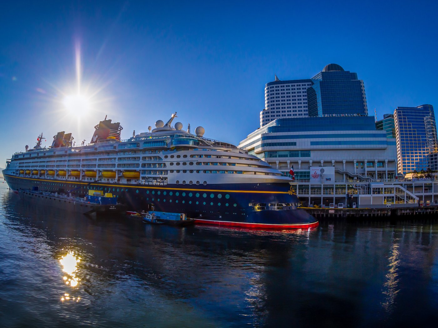 Обои вечер, море, пристань, лайнер, the evening, sea, marina, liner разрешение 3003x2000 Загрузить