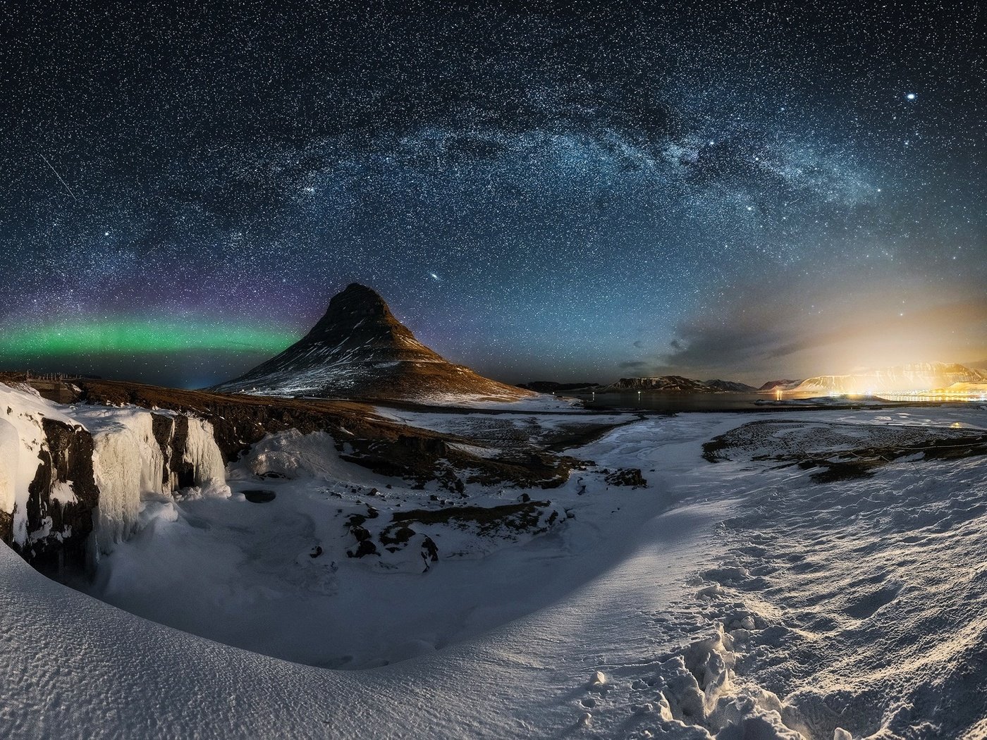 Обои небо, ночь, звезды, гора, млечный путь, исландия, the sky, night, stars, mountain, the milky way, iceland разрешение 1920x1080 Загрузить