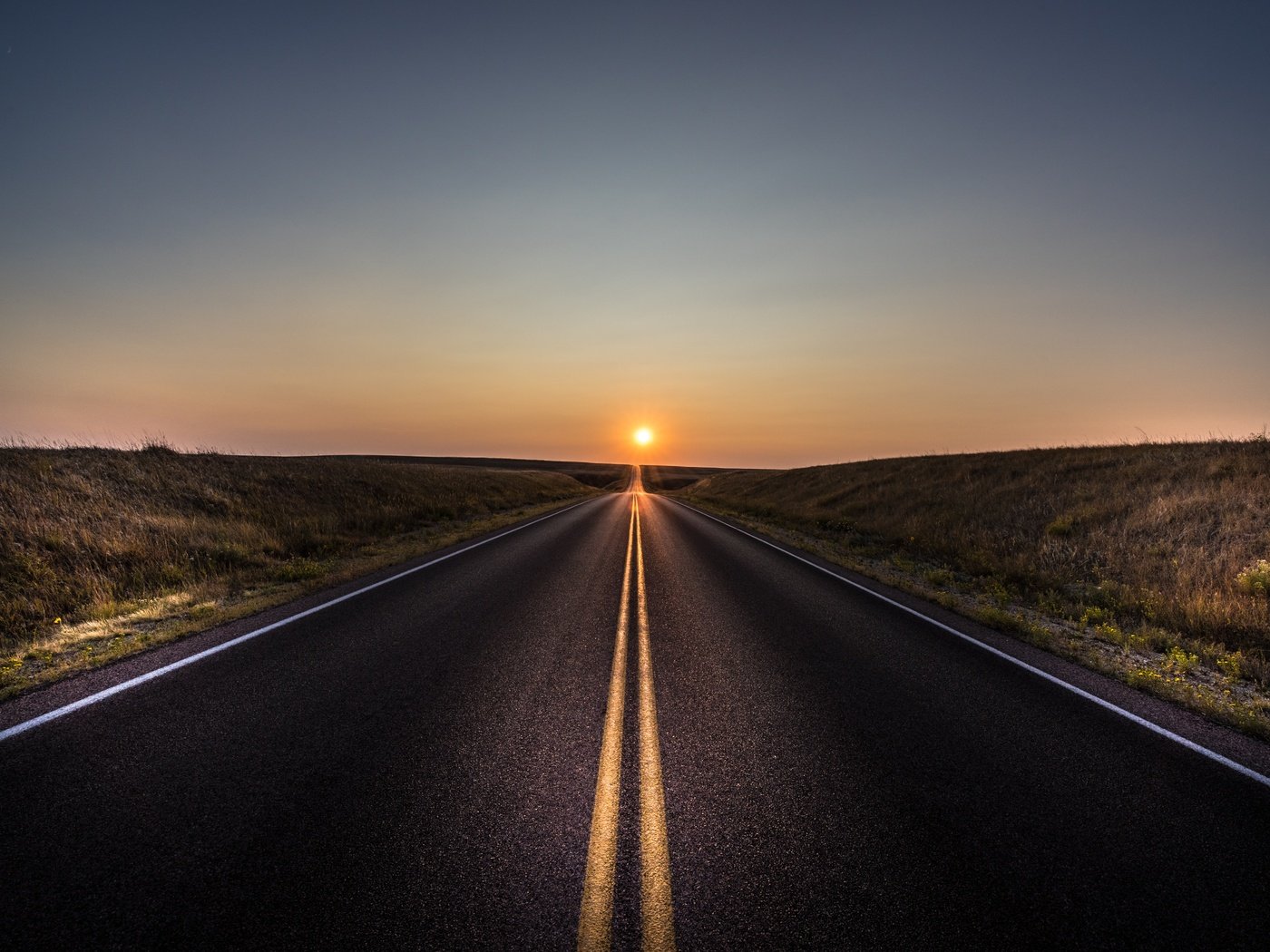 Обои небо, дорога, закат, пейзаж, асфальт, the sky, road, sunset, landscape, asphalt разрешение 6016x4016 Загрузить