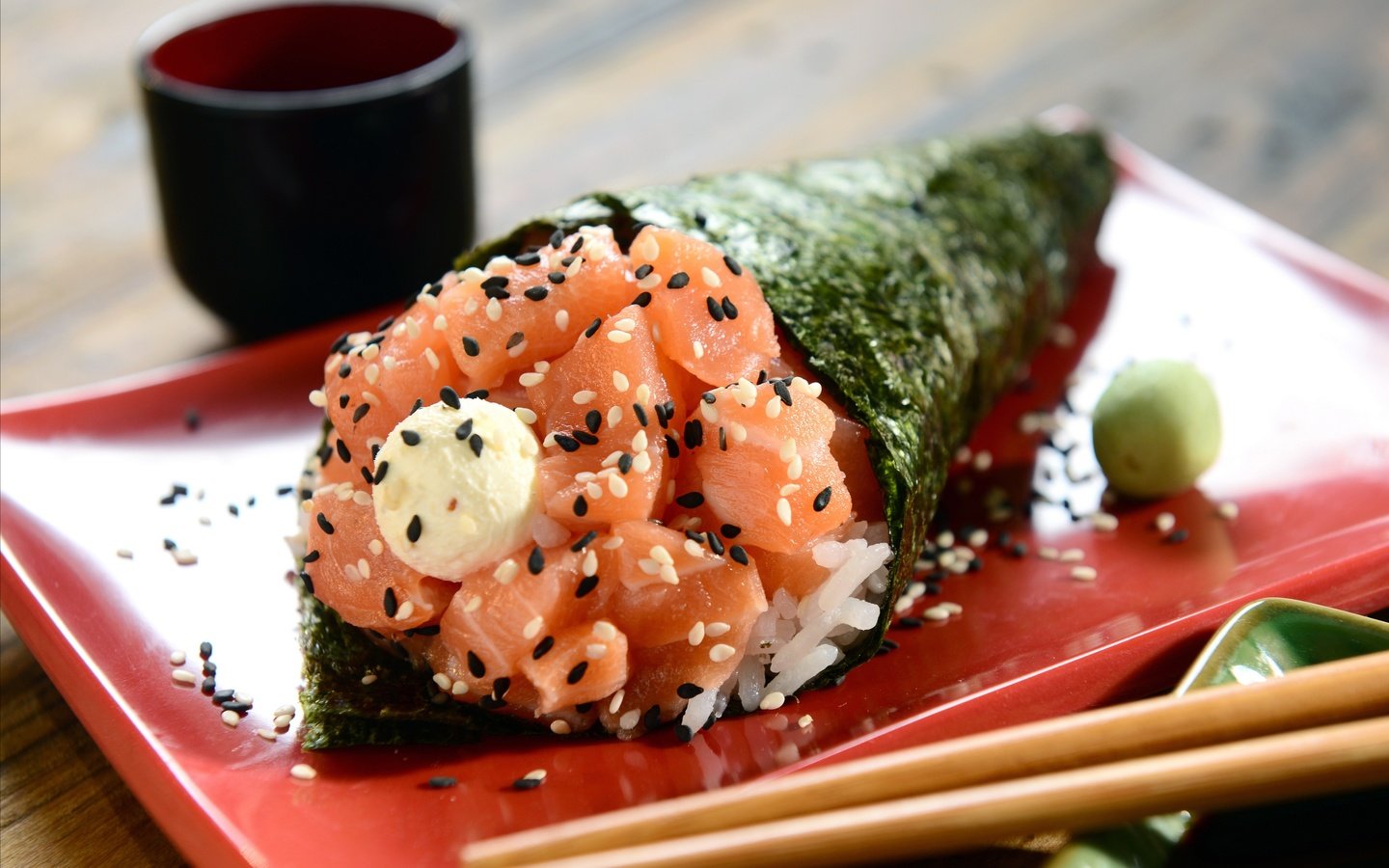 Обои начинка, суши, роллы, японская кухня, stuffing, filling, sushi, rolls, japanese cuisine разрешение 2880x1922 Загрузить