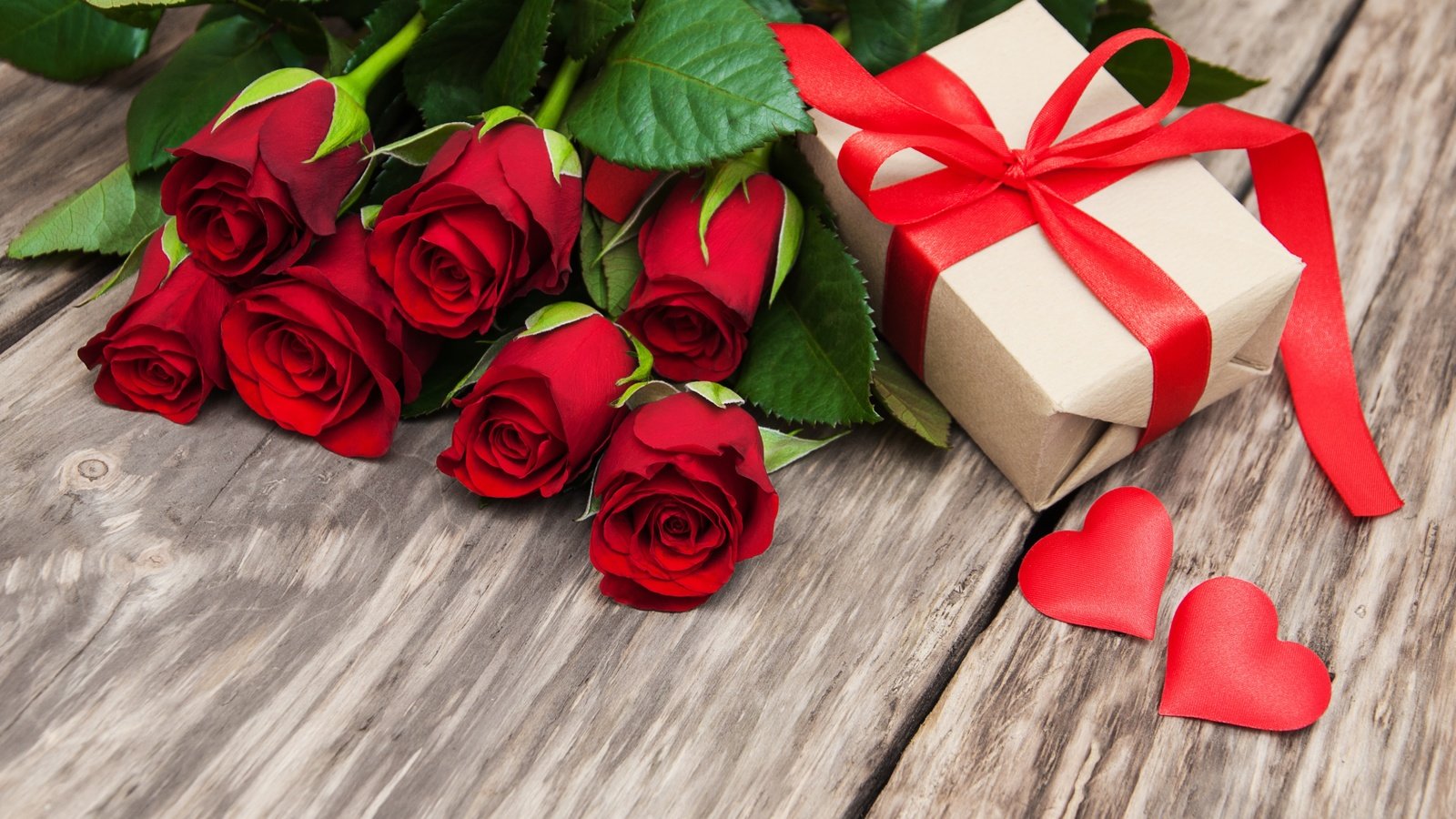 Обои бутоны, красные розы, розы, сердечка, подарок, valentine`s day, романтик, краcный, день святого валентина,  цветы, роз, влюбленная, love, buds, red roses, roses, heart, gift, romantic, red, valentine's day, flowers разрешение 3466x2392 Загрузить