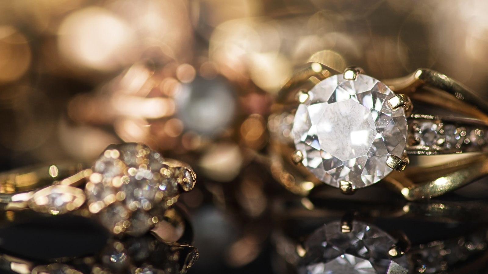 Обои золото, драгоценности, бриллианты, драгоценный камень, золотые украшения, gold, jewelry, diamonds, gemstone, gold jewelry разрешение 3840x2400 Загрузить