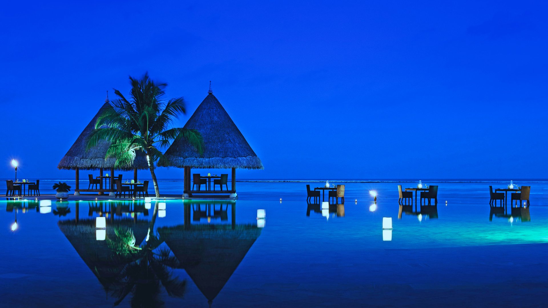 Обои вечер, море, отдых, курорт, ресторан, тропики, мальдивы, the evening, sea, stay, resort, restaurant, tropics, the maldives разрешение 4952x3259 Загрузить