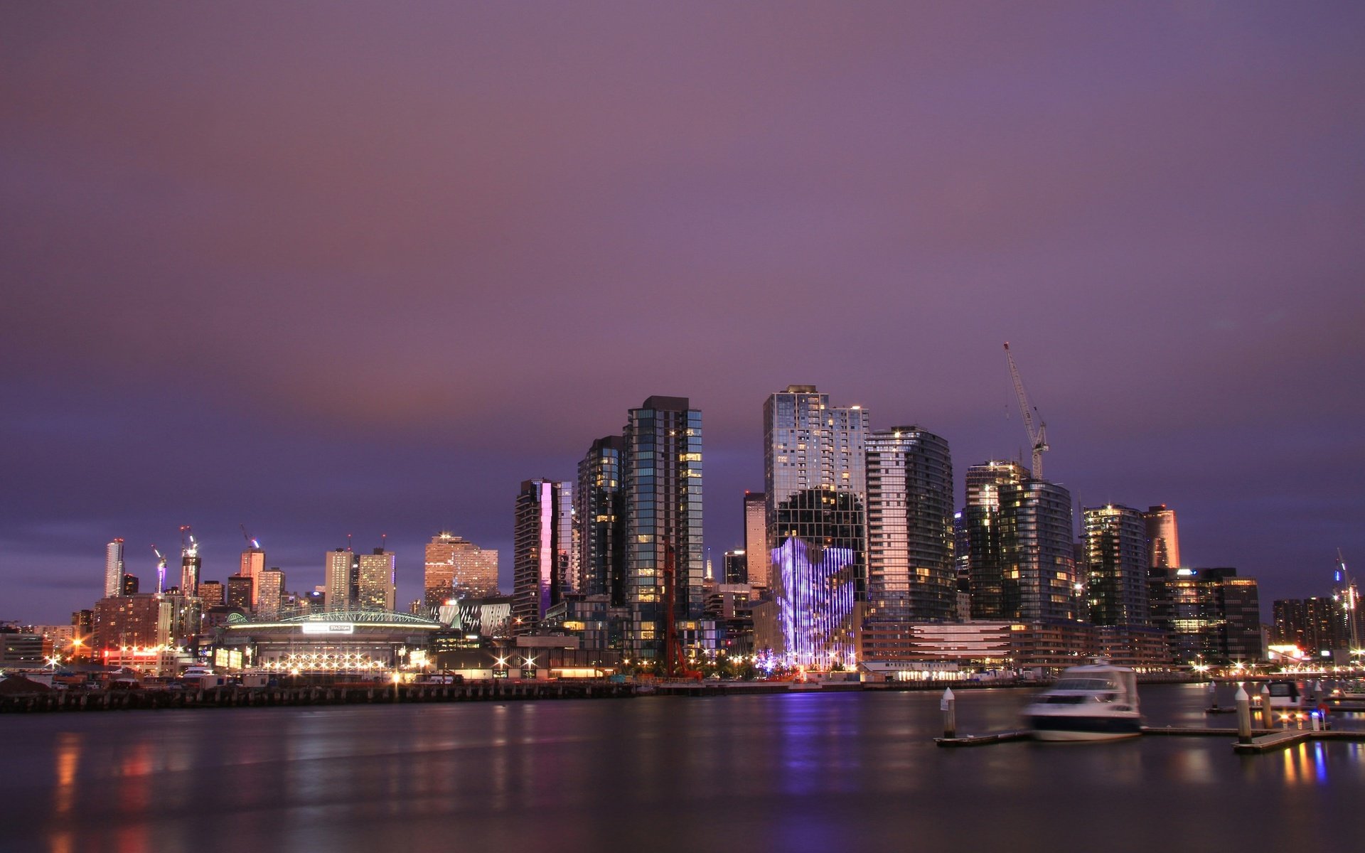 Обои ночь, огни, дома, австралия, гавань, мельбурн, night, lights, home, australia, harbour, melbourne разрешение 2048x1360 Загрузить