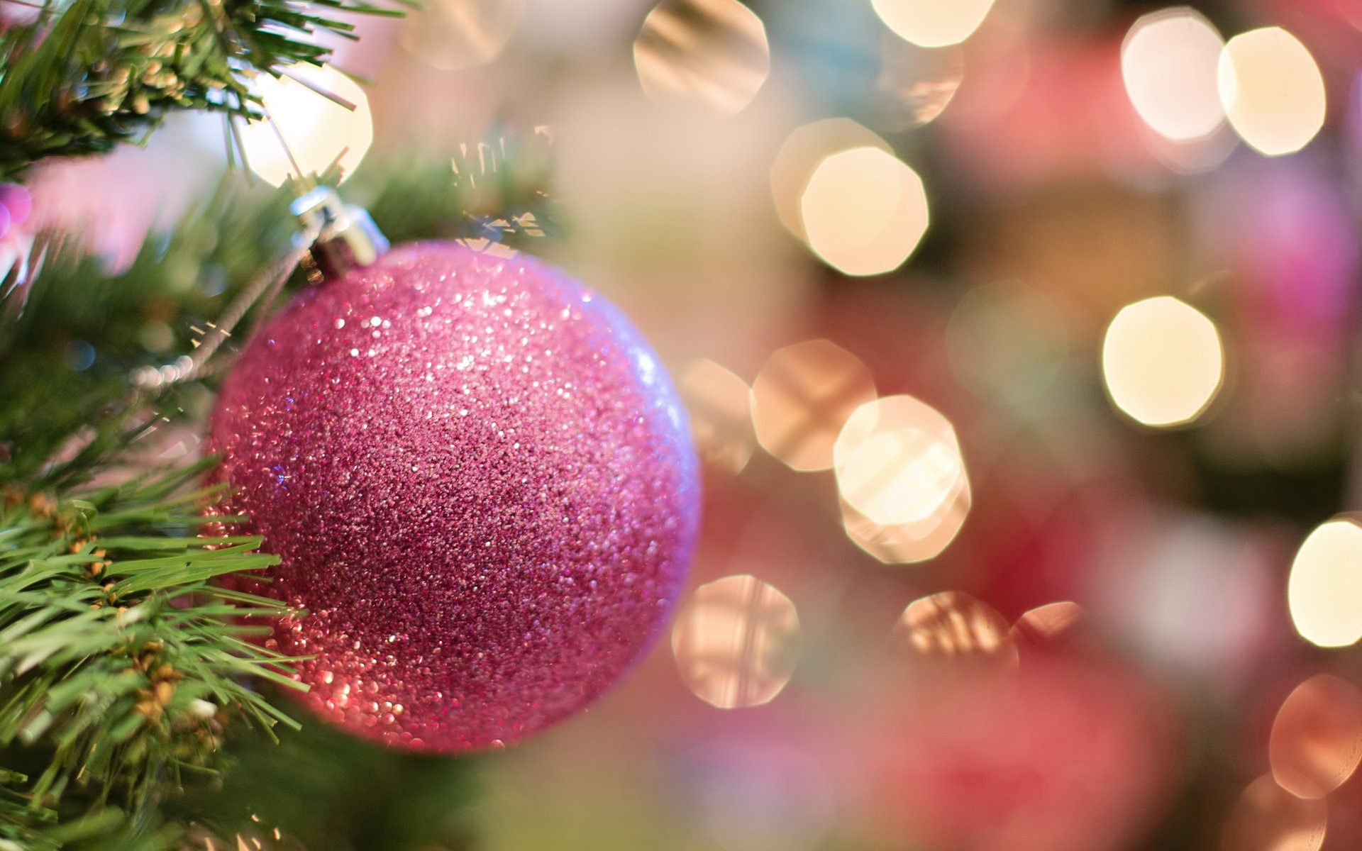 Обои новый год, елка, шар, рождество, new year, tree, ball, christmas разрешение 3840x2400 Загрузить