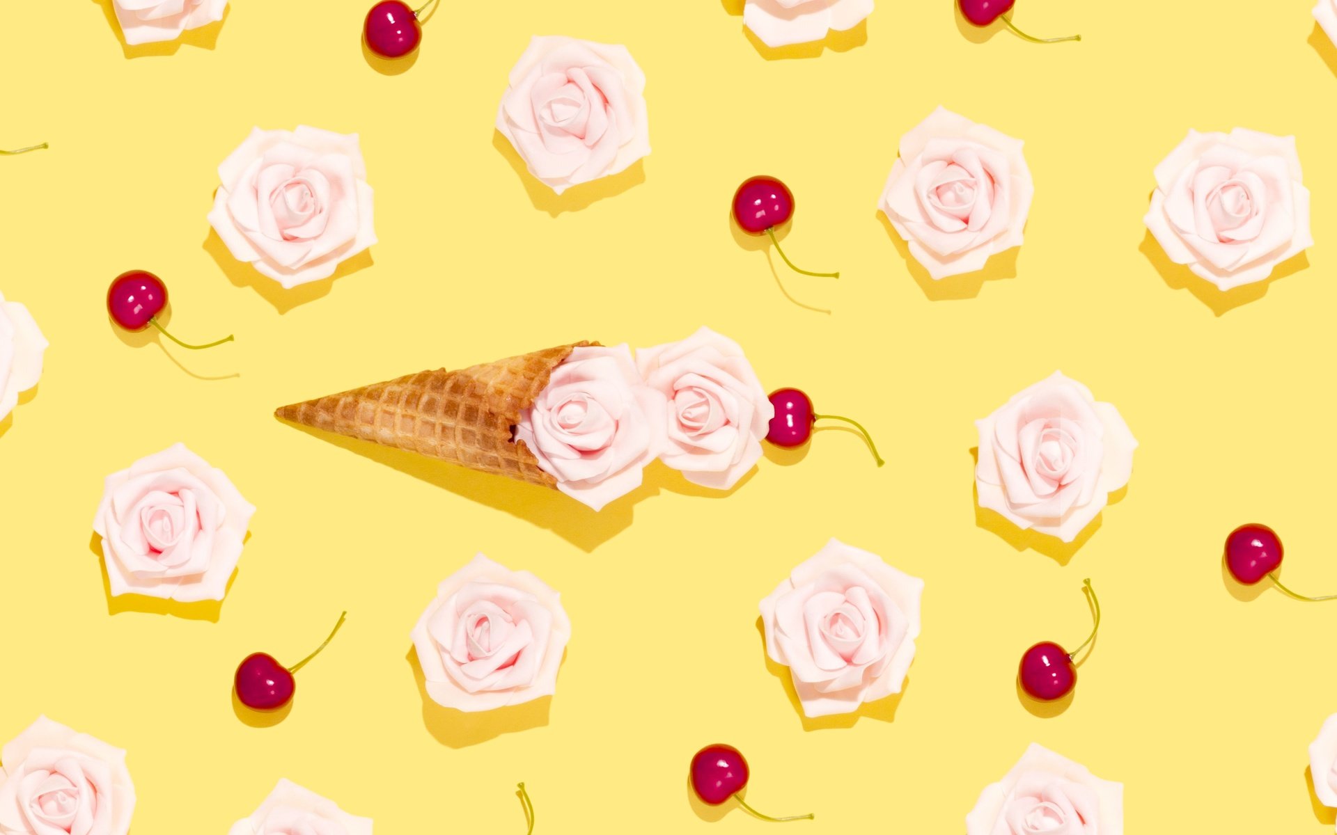 Обои цветы, фон, розы, ягоды, вишня, вафельный рожок, flowers, background, roses, berries, cherry, waffle cone разрешение 4714x2652 Загрузить