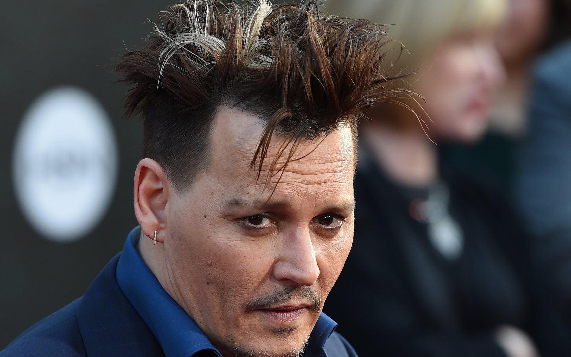 Обои актёр, джони депп, лицо, прическа, серьга, actor, johnny depp, face, hairstyle, earring разрешение 3333x2292 Загрузить