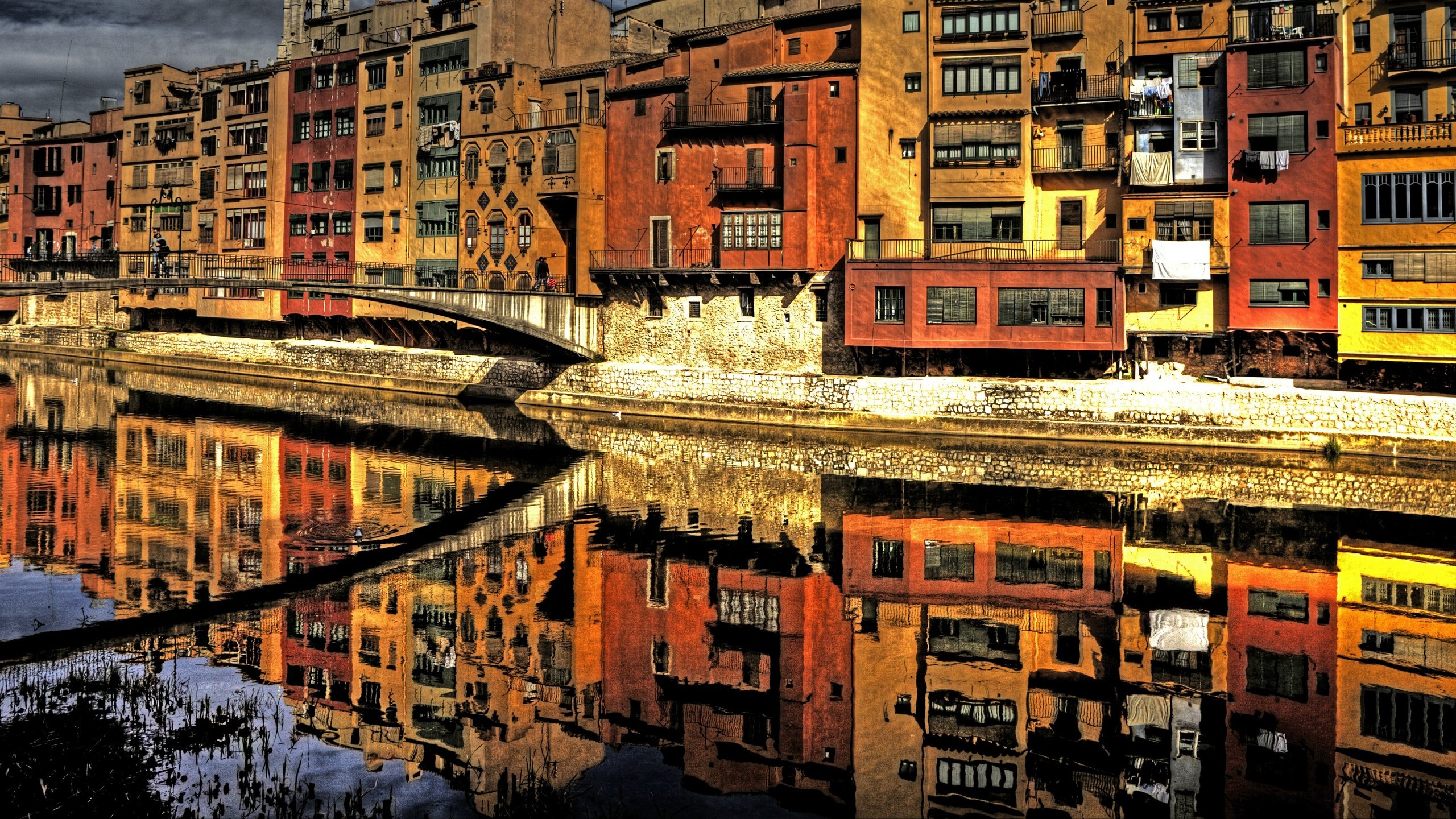 Обои отражение, мост, италия, флоренция, река арно, reflection, bridge, italy, florence, the arno river разрешение 5634x2652 Загрузить