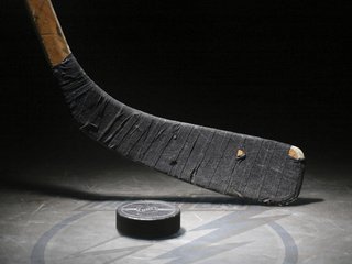 Обои хоккей, клюшка, шайба, hockey, stick, washer разрешение 1920x1200 Загрузить