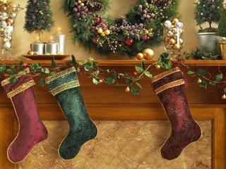 Обои свечи, новый год, зима, носки, рождество, чудо, candles, new year, winter, socks, christmas, miracle разрешение 1920x1080 Загрузить