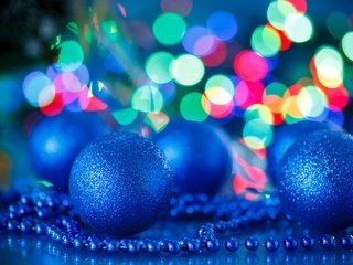 Обои новый год, шары, бусы, рождество, елочные игрушки, new year, balls, beads, christmas, christmas decorations разрешение 2880x1800 Загрузить
