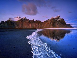 Обои горы, природа, берег, море, пляж, побережье, исландия, mountains, nature, shore, sea, beach, coast, iceland разрешение 2048x1366 Загрузить