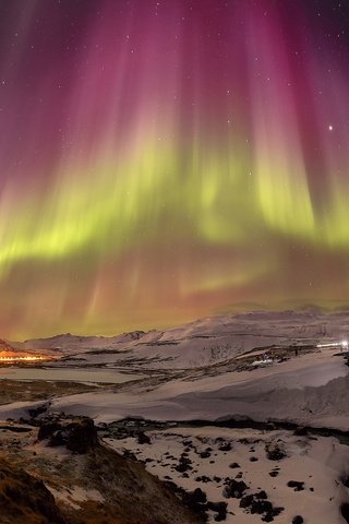 Обои ночь, звезды, северное сияние, исландия, night, stars, northern lights, iceland разрешение 2048x1266 Загрузить