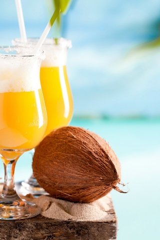 Обои еда, коктейль, бокалы, ананас, кокосы, food, cocktail, glasses, pineapple, coconuts разрешение 3000x2000 Загрузить