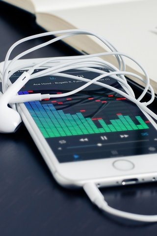 Обои ручка, наушники, телефон, блокнот, айфон, эппл, handle, headphones, phone, notepad, iphone, apple разрешение 2556x1600 Загрузить