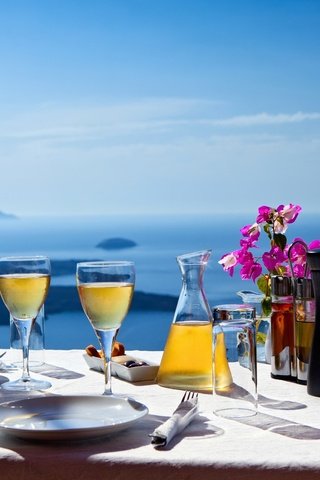 Обои природа, пейзаж, море, стол, греция, бокалы, санторини, сервировка, nature, landscape, sea, table, greece, glasses, santorini, serving разрешение 1920x1200 Загрузить