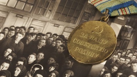 Обои фото, день победы, награда, медаль, 9 мая, photo, victory day, award, medal, may 9 разрешение 3077x2048 Загрузить