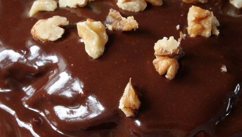 Обои орехи, шоколад, шоколадная глазурь, грецкие орехи, nuts, chocolate, chocolate glaze, walnuts разрешение 1920x1200 Загрузить