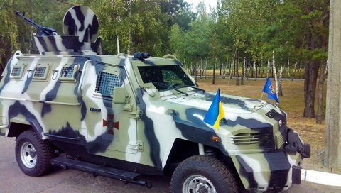 Обои украина, бронетехника, бронеавтомобиль, кугуар, ukraine, armor, armored car, cougar разрешение 1920x1200 Загрузить