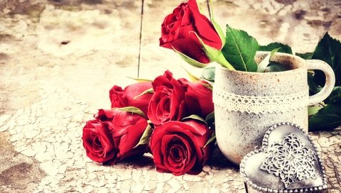 Обои цветы, розы, сердечко, кружка, букет, день святого валентина, 14 февраля, flowers, roses, heart, mug, bouquet, valentine's day, 14 feb разрешение 4288x2848 Загрузить