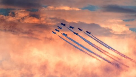 Обои небо, облака, самолет, авиация, самолеты, авиа-шоу, the sky, clouds, the plane, aviation, aircraft, air show разрешение 2560x1707 Загрузить