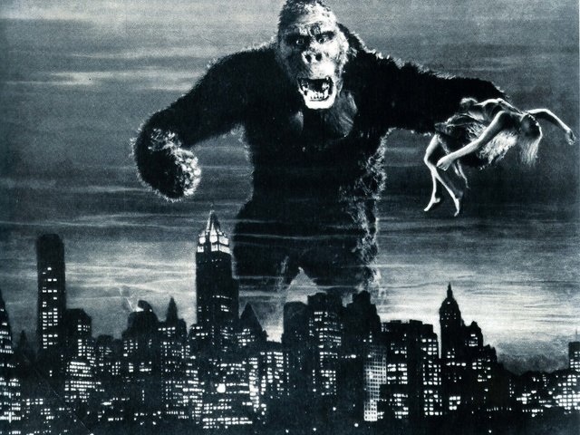 Обои девушка, нью-йорк, кинг конг, girl, new york, king kong разрешение 2453x1907 Загрузить