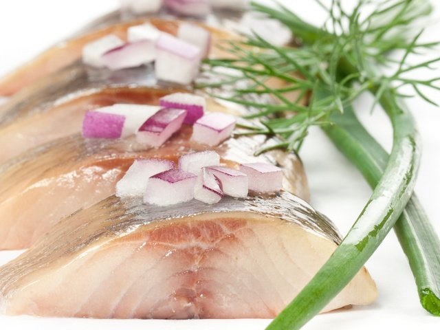 Обои селедочка, с мелко порезанным, лучком, herring, with finely chopped, onion разрешение 2560x1600 Загрузить