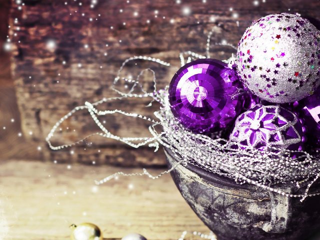 Обои новый год, шары, рождество, фиолетовые, встреча нового года, 2016, елочная, decorations, new year, balls, christmas, purple разрешение 3200x2196 Загрузить