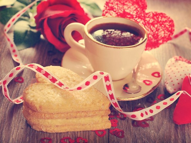 Обои кофе, ленточка, сердечки, печенье, день святого валентина, coffee, ribbon, hearts, cookies, valentine's day разрешение 3872x2592 Загрузить