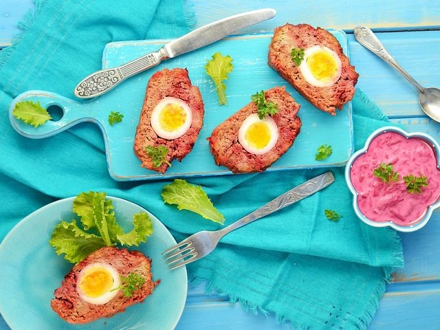 Обои яйца, салфетка, соус, разделочная доска, мясной рулет, eggs, napkin, sauce, cutting board, meatloaf разрешение 2500x1665 Загрузить