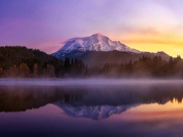 Обои озеро, утро, туман, сша, калифорния, гора шаста, lake, morning, fog, usa, ca, mount shasta разрешение 1920x1200 Загрузить