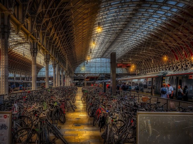 Обои англия, вестминстер, on your bike, england, westminster разрешение 2047x1283 Загрузить