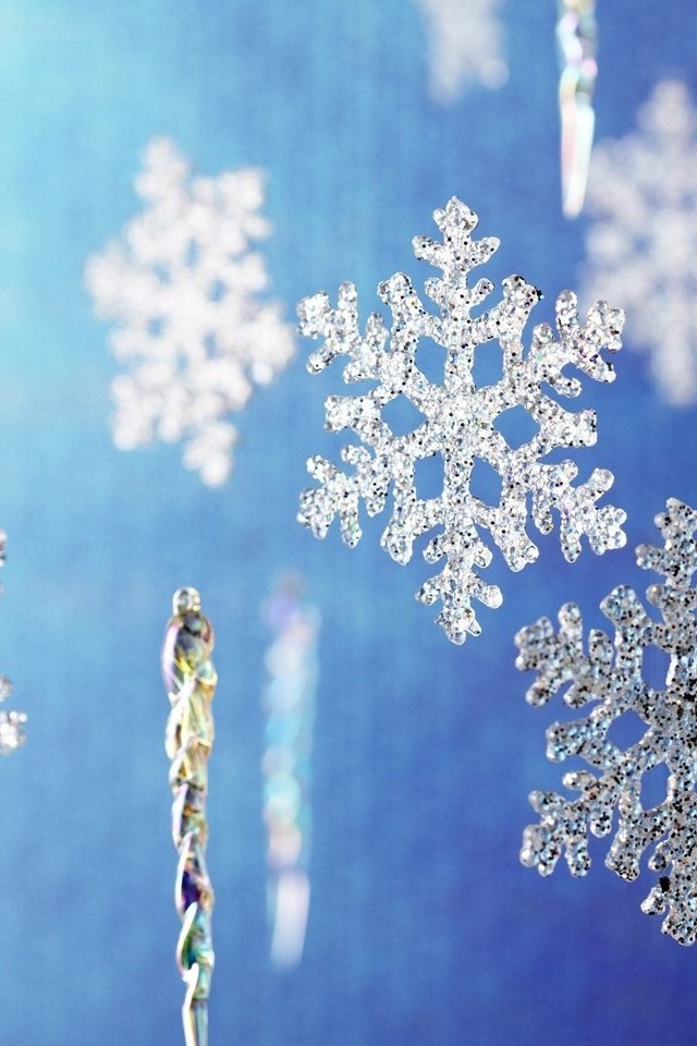 Обои новый год, картинка, обои, яркость, украшения, праздник, настроение, снежинки, фон, синий, блеск, new year, picture, wallpaper, brightness, decoration, holiday, mood, snowflakes, background, blue, shine разрешение 1920x1200 Загрузить