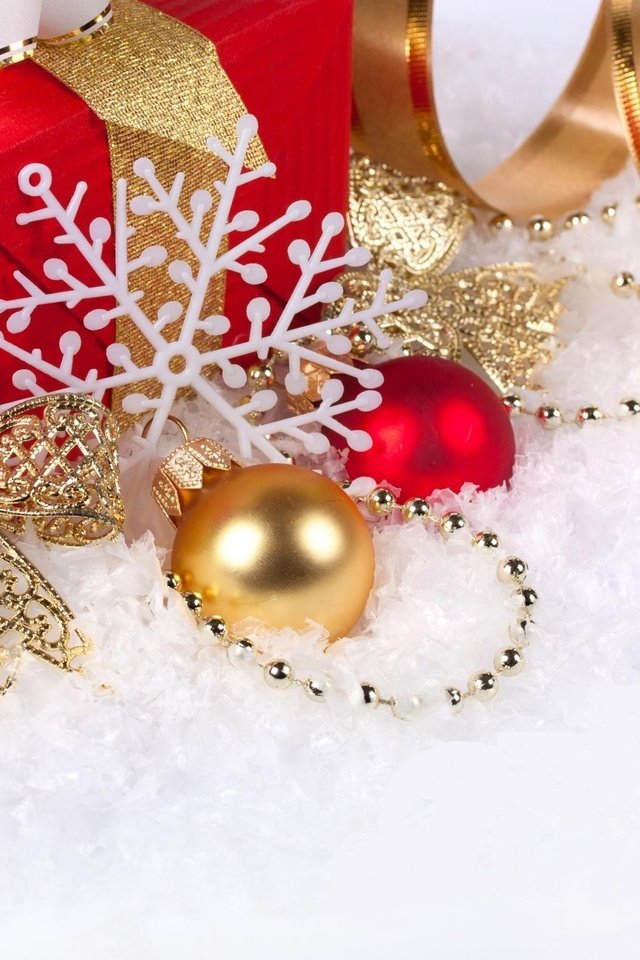 Обои снег, рождество, новый год, елочные игрушки, шары, снежинка, украшения, бантик, подарки, новогодние игрушки, лента, новогодний шар, подарок, праздник, snow, christmas, new year, christmas decorations, balls, snowflake, decoration, bow, gifts, christmas toys, tape, christmas ball, gift, holiday разрешение 2560x1600 Загрузить