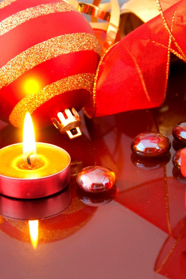 Обои новый год, лента, шары, свеча, подарок, украшения, праздник, пламя, встреча нового года, отражение, новогодние игрушки, огонь, счастливого рождества, подарки, 2017, пламя свечи, свечка, new year, tape, balls, gift, decoration, holiday, flame, reflection, christmas toys, fire, merry christmas, gifts, the flame of a candle, candle разрешение 2560x1600 Загрузить