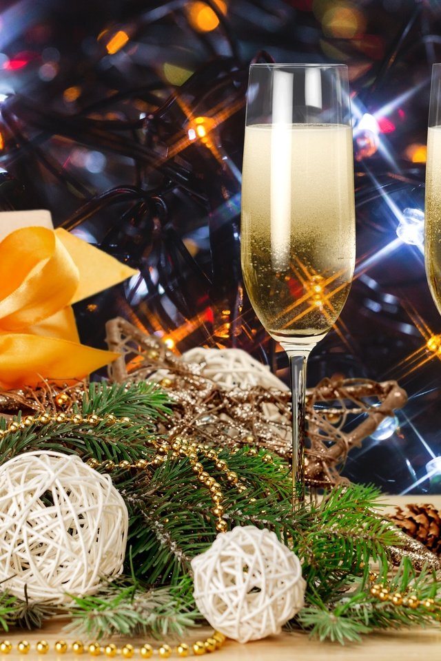 Обои новый год, елка, бокалы, подарок, рождество, шампанское, декорация, встреча нового года, довольная, happy, new year, tree, glasses, gift, christmas, champagne, decoration разрешение 5000x3000 Загрузить