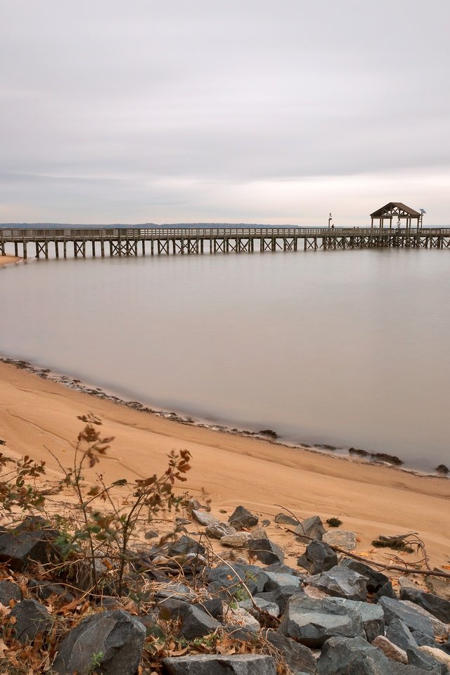 Обои вода, пляж, пирс, сша, вирджиния, лисильвания, water, beach, pierce, usa, va, leesylvania разрешение 4000x2667 Загрузить