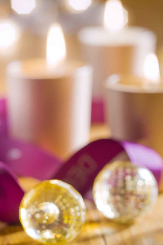 Обои свечи, новый год, рождество, декор, michael roulier, candles, new year, christmas, decor разрешение 3840x2400 Загрузить