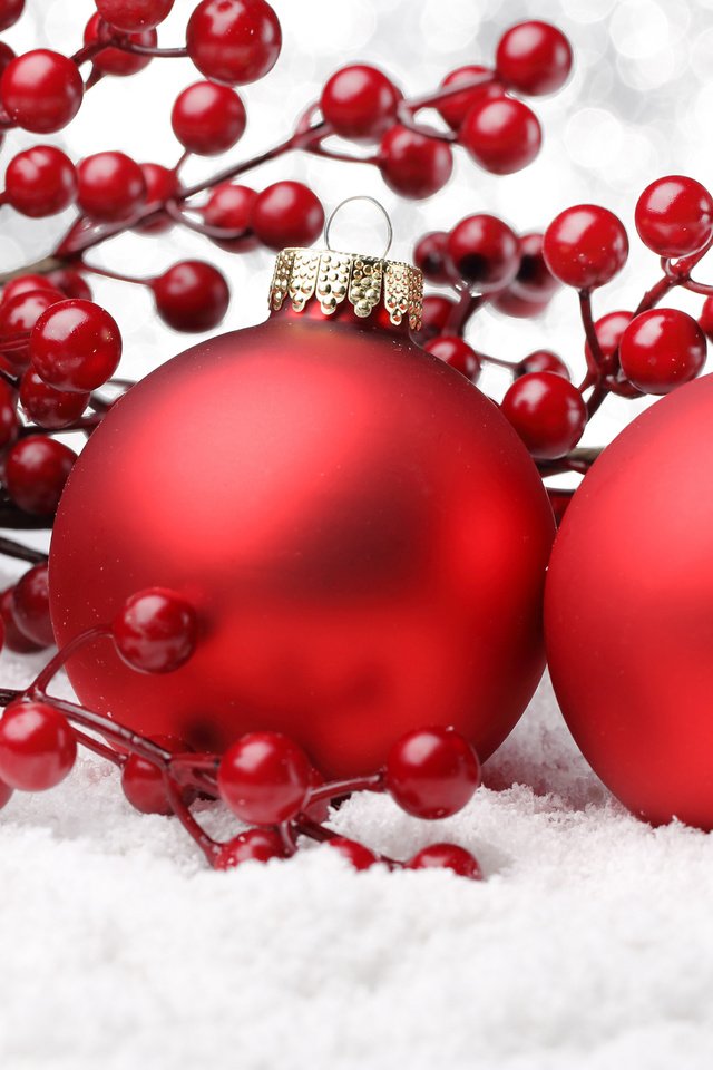 Обои шары, рождество, клубки, орнаменты, вишенка, декорация, встреча нового года, елочная, balls, christmas, ornaments, cherry, decoration, new year разрешение 5760x3124 Загрузить