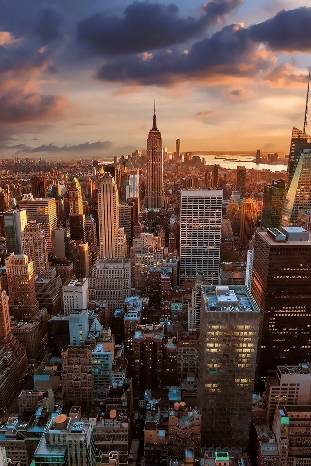 Обои нью-йорк, небо, здания, закат, тучи, города, панорама, город, дома, сша, new york, the sky, building, sunset, clouds, city, panorama, the city, home, usa разрешение 3840x2160 Загрузить