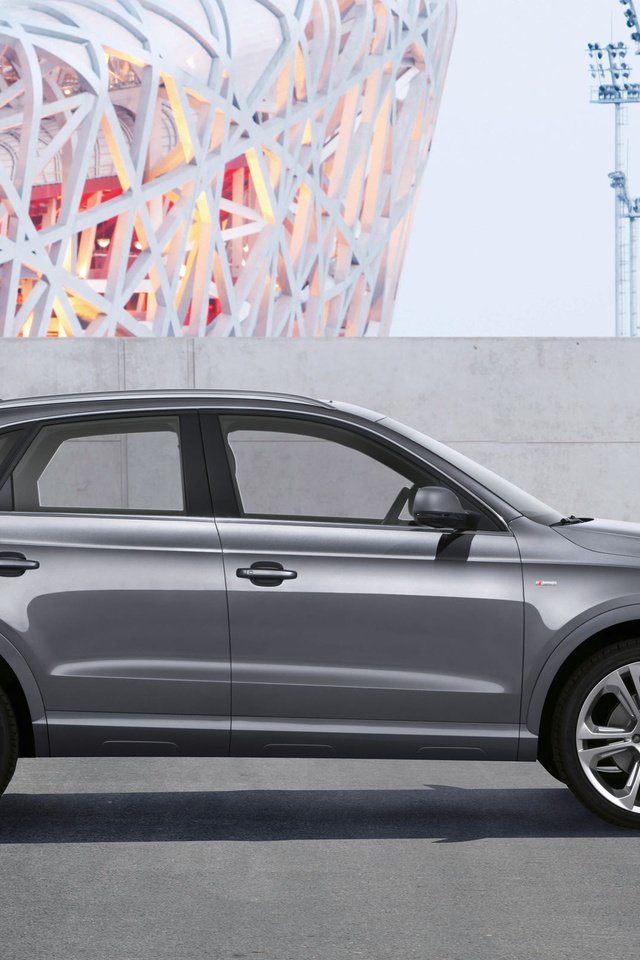 Обои авто, ауди, 2011 год, audi q3, s-line, auto, audi, 2011 разрешение 2560x1600 Загрузить