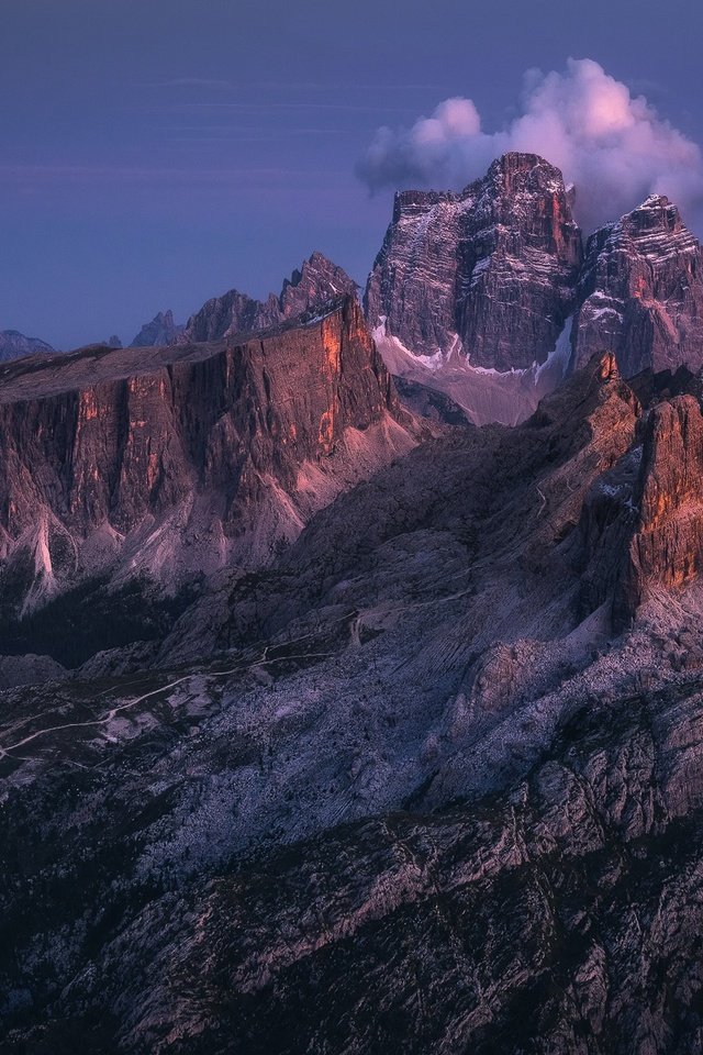 Обои горы, италия, доломитовые альпы, доломиты, mountains, italy, the dolomites разрешение 2048x1152 Загрузить
