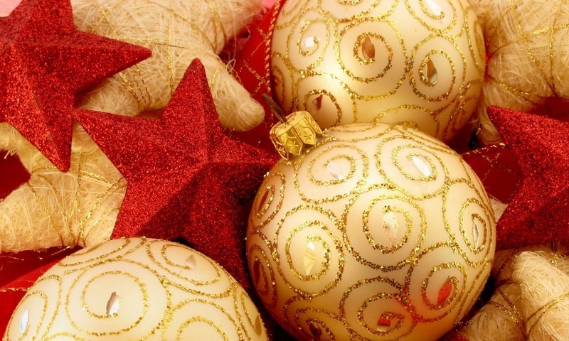 Обои новый год, шары, украшения, красные, звездочки, золотые, блестки, new year, balls, decoration, red, stars, gold, sequins разрешение 1920x1080 Загрузить