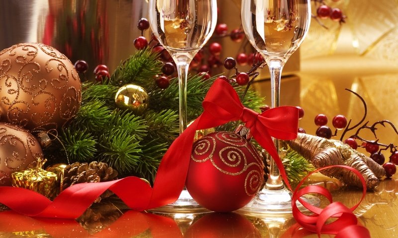 Обои новый год, зима, шарики, бокалы, шампанское, new year, winter, balls, glasses, champagne разрешение 2560x1600 Загрузить